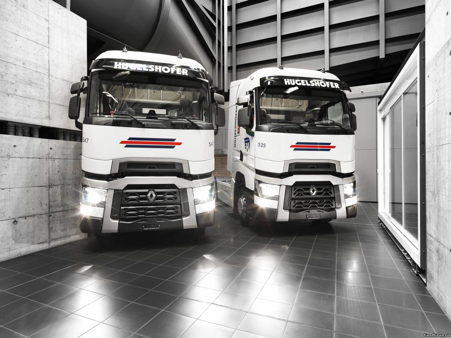 Грузовые автомобили Renault Trucks серии T завоевывают сердц...