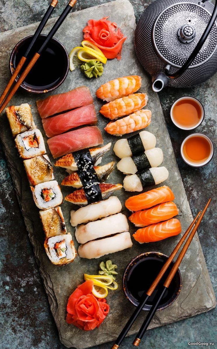 Японское блюдо суши