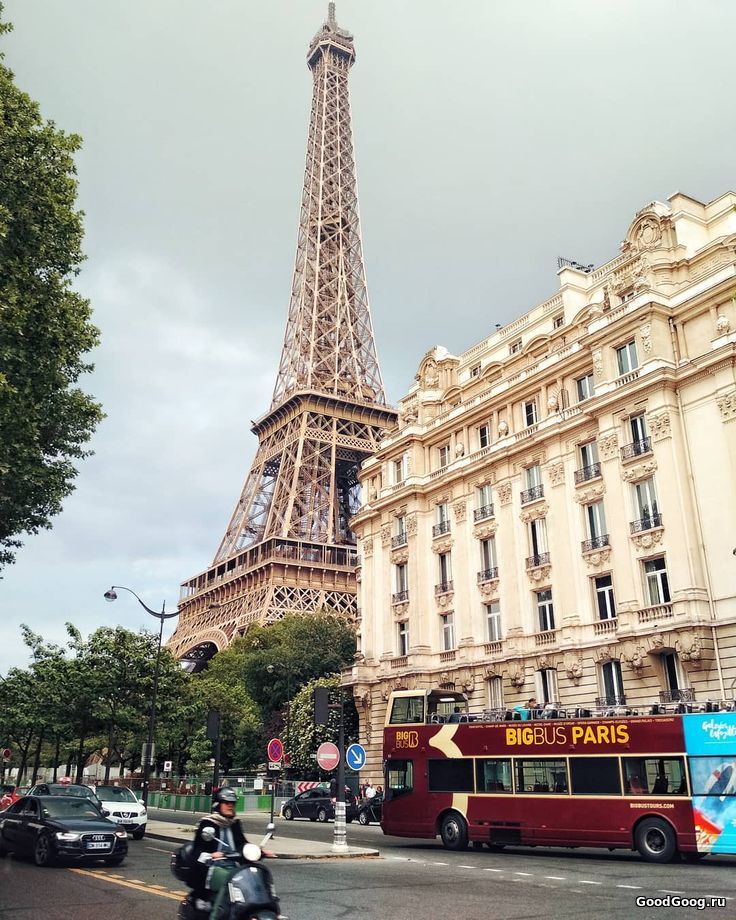 Эйфелева башня